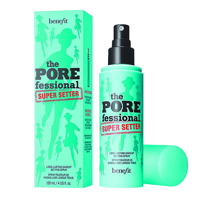 微風benefit嘖嘖稱齊無油慮定妝噴霧，1280元。（微風提供）