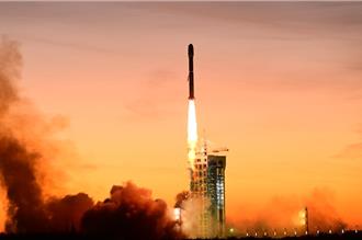 挑战SpaceX星链？陆成功发射卫星互联网技术试验卫星