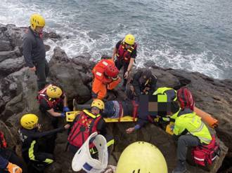 新北瑞芳海邊傳意外 釣客滑倒墜落3米立坑