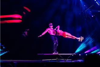 《光影魔幻馬戲團》跨年連假豪華開演！全家歡笑聲不斷