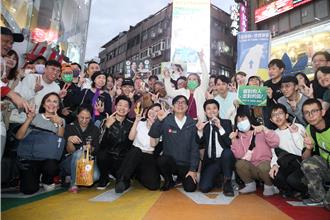 再唱《紅豆》盼雪恥 陳其邁自嘲「太難聽」：回去會被罷免