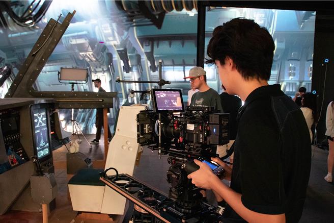 世新大學廣電系將新增「娛樂產業智慧財產權實務解析」課程，強化學生在AI技術強勢發展下的管理與行銷能力。(世新大學提供)