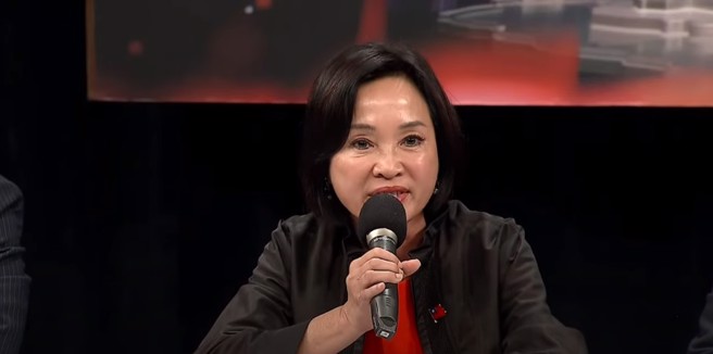 針對賴清德在辯論會的錯誤指控，國民黨智庫執行長柯志恩在會後記者會澄清。(截自中時新聞網直播)