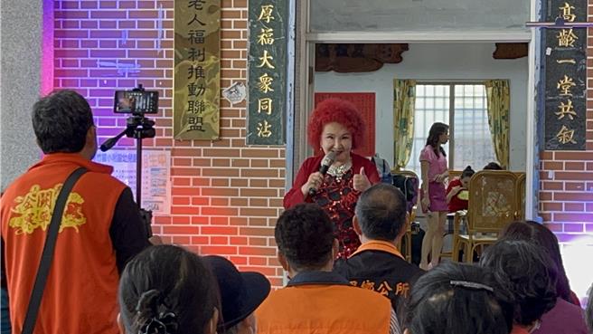 秀場重量級大姐「大白鯊」陳今佩。（主辦單位提供）