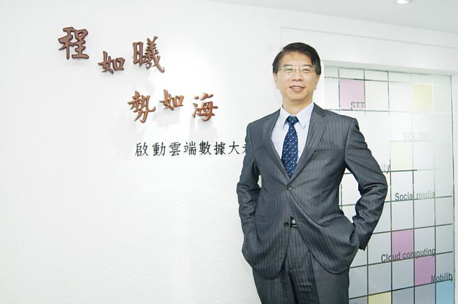 程曦董事長暨執行長黃士軍，明年將接任總座職缺。圖／業者提供