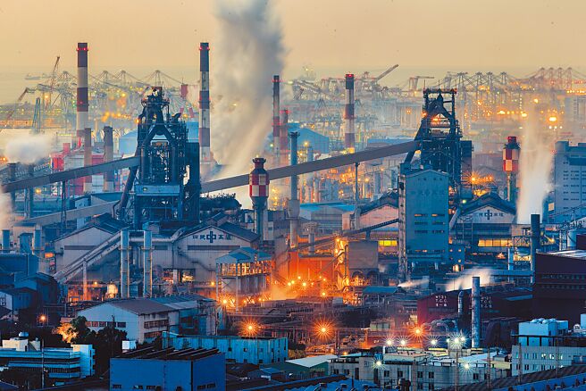 工商界則認為，國外碳權抵減國內碳費比率上限太低，未來碳權交易難活絡。（本報資料照片）