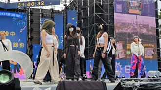 日韓藝人來勢洶洶 謝金燕夢時代跨年彩排喊：不能輸！