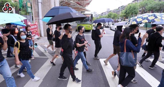 交通部为洗刷行人地狱，今年6月祭出新规，重罚未礼让的车辆。(示意图／报系资料照)