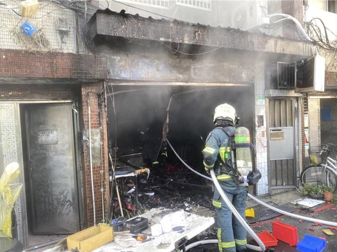 承德路一处民宅火警。（翻摄画面）
