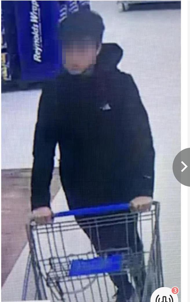 大陸留學生莊凱（音譯）在美失蹤的最新照片曝光，他曾在一處超市購物。（圖／取自紅星新聞）