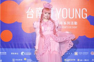 卡莉怪妞敬业抱病上台！ 海外跨年初体验献给台湾