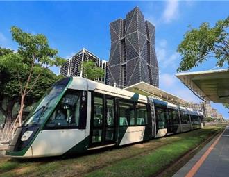 高雄輕軌正式成圓 中鋼實踐永續承諾