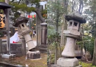 影》驚悚瞬間！新年神社拜拜遇強震 百斤「石燈籠」狂晃倒地