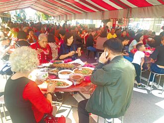 南投 正觉寺连3年寒士宴 盼抛砖引玉