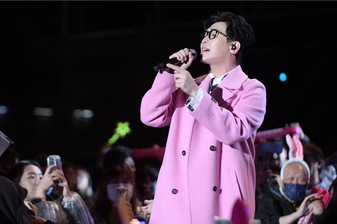 品冠第一次在花莲唱跨年。（种子音乐提供）