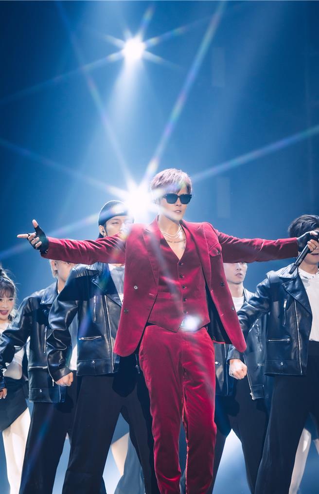 罗志祥在高雄巨蛋举办跨年演唱会。（宽宏艺术提供）