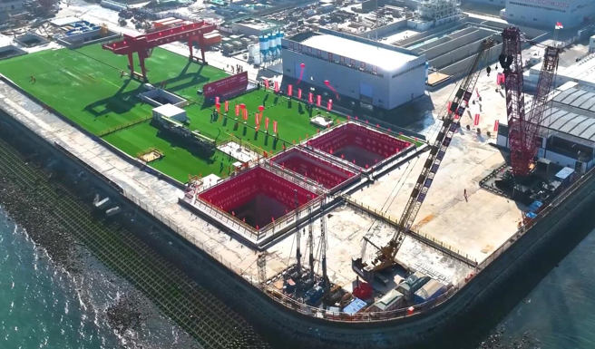 青岛胶州湾第2隧道总开挖土石方量超过600万立方公尺，建设规模超越日本青函海底隧道、英法海峡隧道等知名海底隧道。（图／快科技）