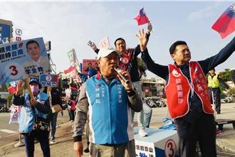 藍營台南112處路口同步拜票 力拚政黨輪替