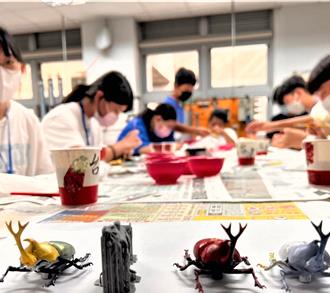 新北攜手在地大學 49門跨域營隊課程免費上