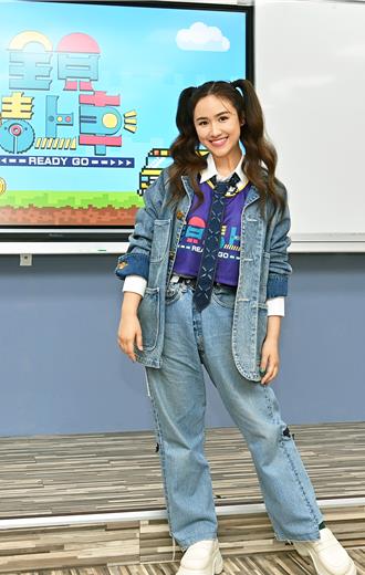 吳姍儒重拾老師身分錄影 打趣稱「怕帥哥」不落入陷阱