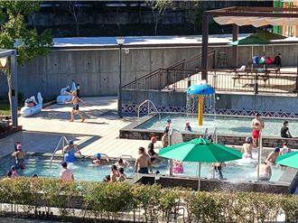 桃園復興區冬季旅遊旺 停車位難求引抱怨