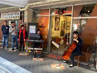 國畫家許玉惠個展 春天咖啡見證藝術與社會關懷的交匯