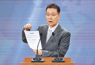 赵少康辞中广 当选捐薪、官邸改青宅