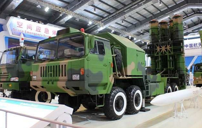 中共自行研發的紅旗-9防空導彈（FD-2000）曾經在土耳其防空導彈招標上陪榜，艾爾段耍了陰招，中共最後空歡喜一場。（圖／新浪網）