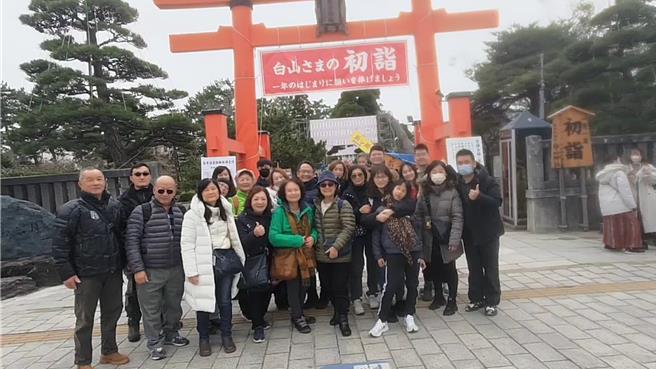 交通部觀光署統計，台灣團有21團、606名旅客在地震區域。（燦星旅遊提供／陳祐誠台北傳真）