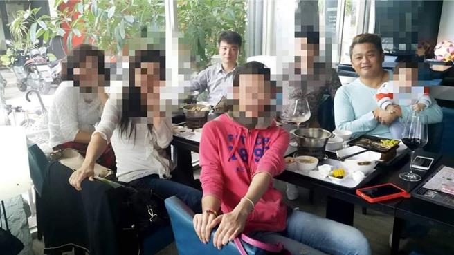 庙东先生黄朝渊2日在脸书po文表示，张志家是台湾畸形体育下牺牲者。（摘自庙东先生脸书）