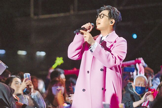 品冠第一次在花蓮唱跨年。（種子音樂提供）