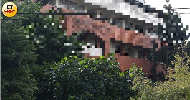 新北校園命案震驚全台，引起民眾公憤希望司法重判，讓校園恢復平靜。（圖／黃鵬杰攝）