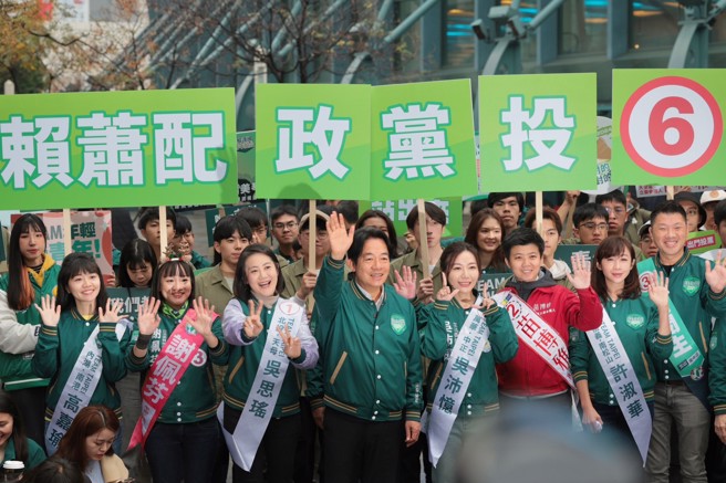 民進黨執政如此，選民們難道還要盲目支持嗎？（郭吉銓攝）