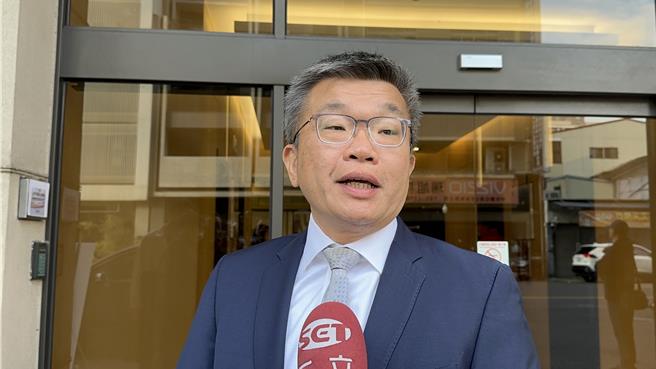 民进党台中一选区立委候选人蔡其昌，上午参加公办电视政见会时强调，要将过去做的、未来努力的方向向选民报告。(林欣仪摄)