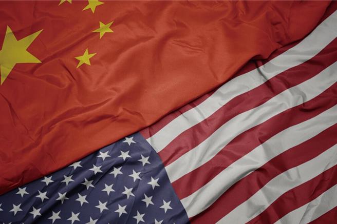 美国前驻中大使罗德（Winston Lord）撰文表示，中美各个层级都应该保持沟通，如此有利于探讨彼此的红线和核心利益，「除『接触』政策外，没有其他更合理的选择」。（示意图／美联社资料照片）