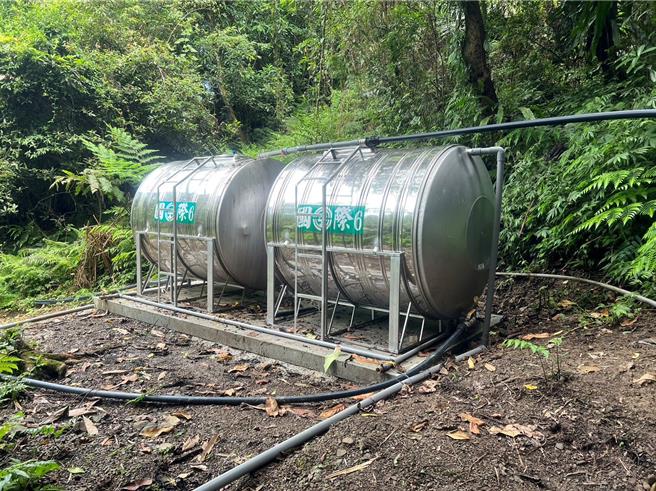 新店廣興里新設儲水桶，有助儲備用水。（新北市水利局提供）