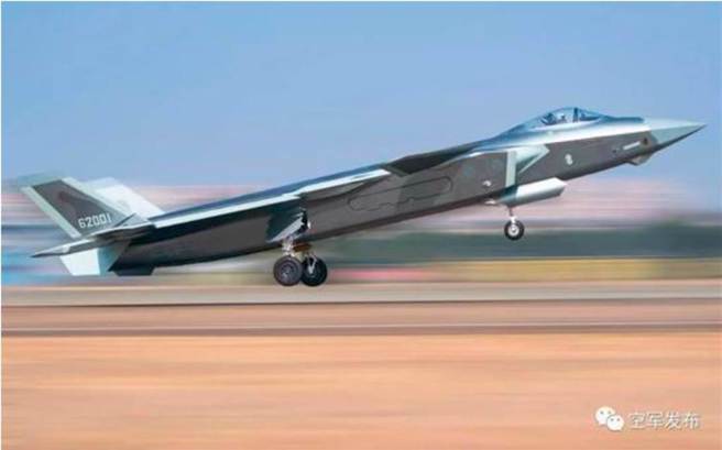 解放军东部战区空军航空兵作战旅的歼-20隐形战机进行实战化训练。（解放军空军）