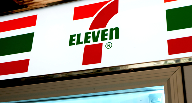 有民眾在超商買26元飲料爽中千萬，但至今仍未兌獎。（示意圖／shutterstock）