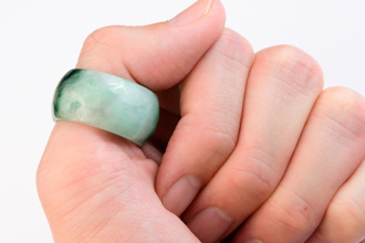 清朝皇帝都愛戴扳指 專家揭真相：和祖先有關