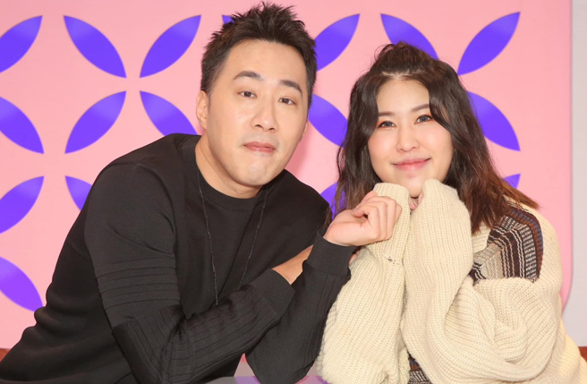 余祥銓和老婆柔柔去年11月迎來女兒小元寶。（圖／余祥銓Ken臉書）