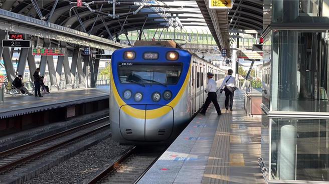 台铁公司今（4）日宣布，春节疏运期间全线加开234班加班车。（图／示意图，报系资料照）
