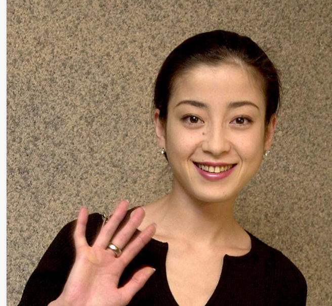 日本影星宫泽理惠曾来台为电影「运转手之恋」出席记者会。〈包承平摄〉