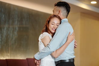 富婆月付20萬！願意「出租人夫」？太太們狂點頭：歡迎買斷