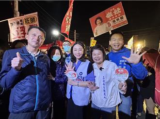佳芬姐姐来了！韩国瑜夫人「李佳芬」陪嘉市候选人拜票 人气夯