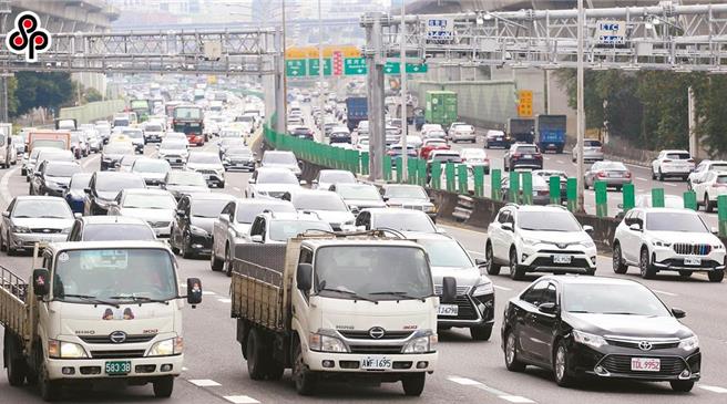 远通电收与交通部高速公路局签订的ETC契约，2025年即将到期，远通拥有优先议约权。（本报资料照）