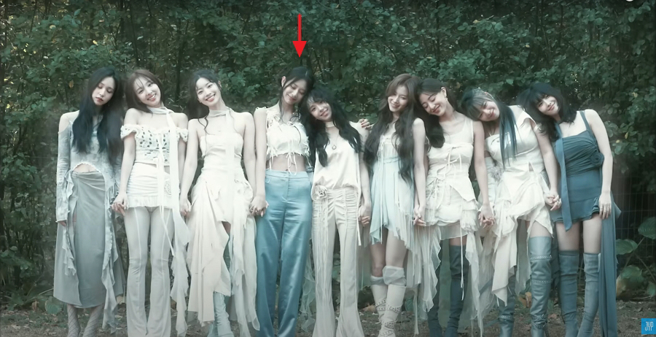 子瑜在TWICE将推出的新歌中，站在接近中心的位置，被粉丝认为她不再遭冷落受到重视了。（图／摘自JYP Entertainment YouTube）