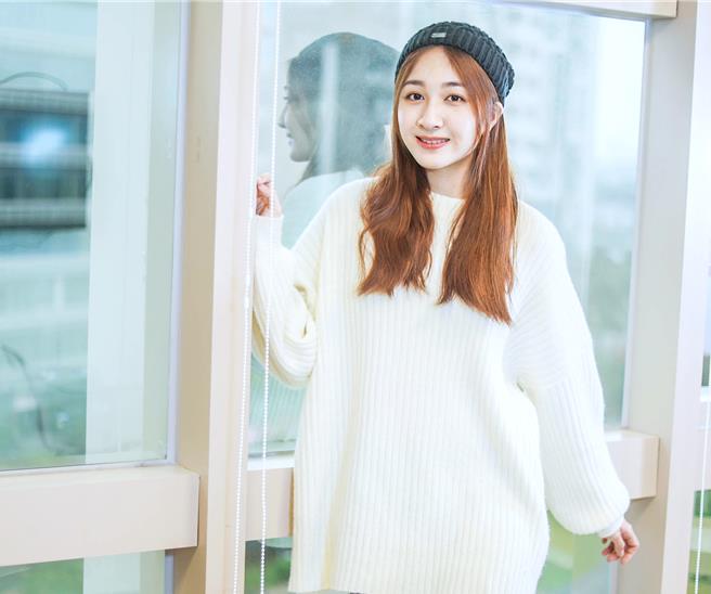 于齐薇挑战自我，在实境《炸裂吧！女孩》表现亮眼。（粘耿豪摄）