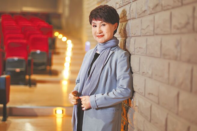 「歌仔戏国宝」小咪致力于传统戏曲传承与教学。（陈俊吉摄）