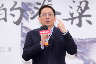 吁侯康找管中闵当行政院长 学者：可吸引中间选民支持