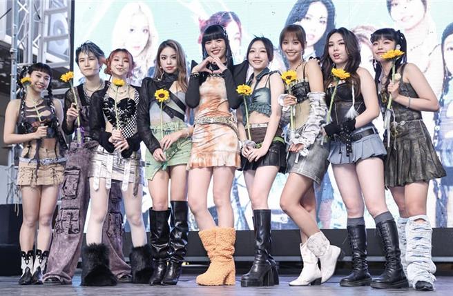 babyMINT薄荷水晶7日舉辦首場簽唱會。（陳俊吉攝）